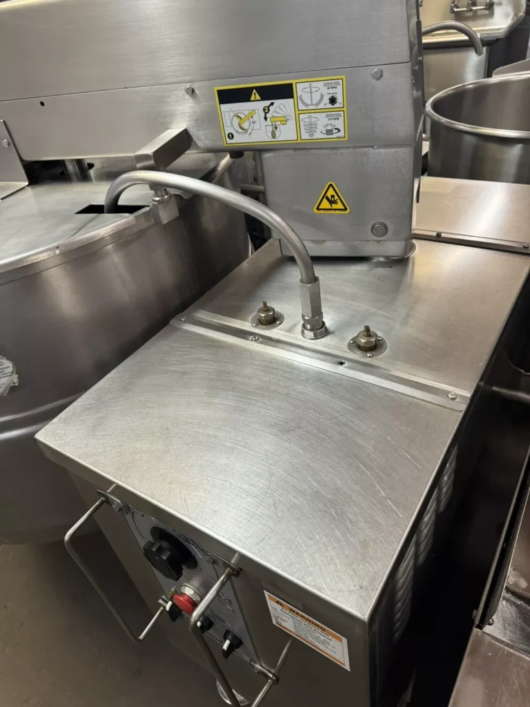 2016 Cleveland MKDL-125-T – 125 Gallon Tilting Steam Jacketed Mixer Kettle