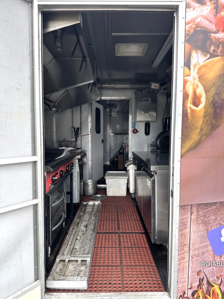 2020 28’ x 8.5’ Concession Trailer